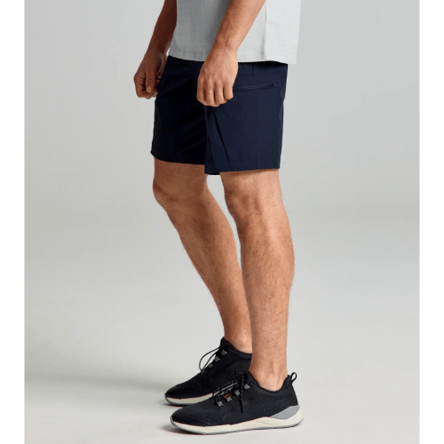 SLAM Tech Cargo Short Navy – elastic, water-repellent sailing shorts with ripstop seat, gusseted side pockets, and quick-dry, easy-care fabric.