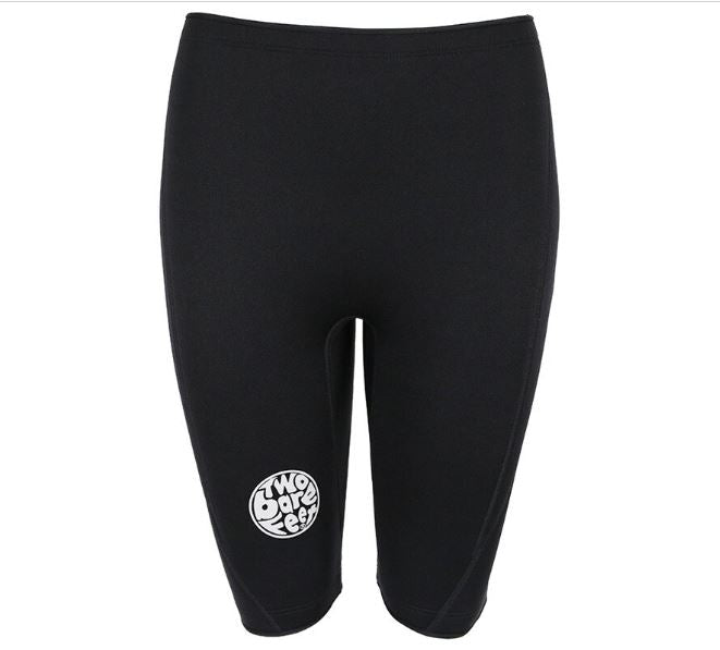 Women’s Heritage 3mm Wetsuit Shorts Black – stretch neoprene, flatlock seams, retro surf style for surfing and watersports