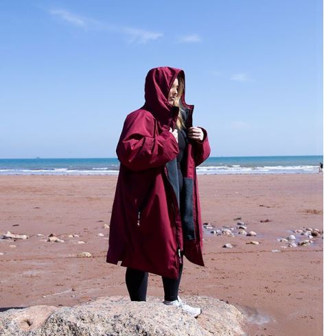 Two Bare Feet Waterproof Changing Robe (Deep Red /Charcoal)