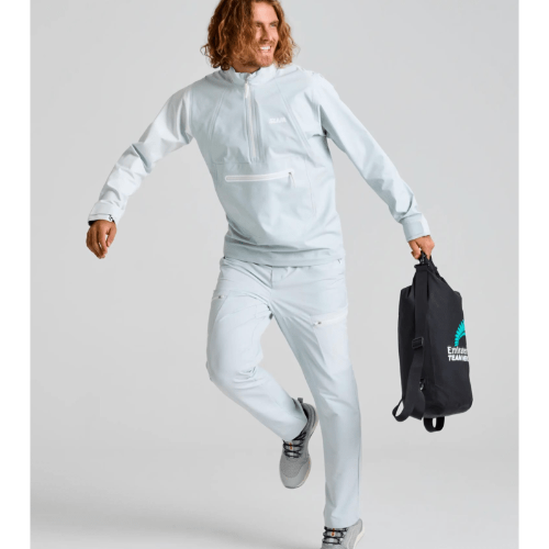 Eco-friendly SLAM FOIL SPRAY TOP with recycled materials and PFC-free waterproof coating.