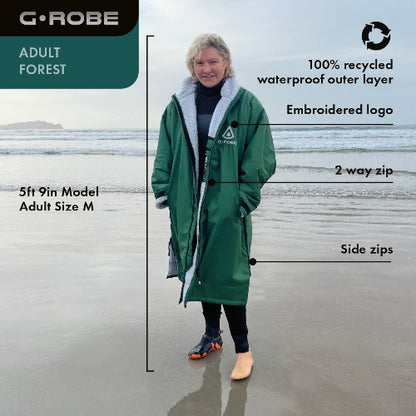 G.ROBE – versatile outdoor changing robe with 100% recycled waterproof outer layer and dual side zips. Keeps you warm, dry, and comfortable for surfing or open-water swimming.