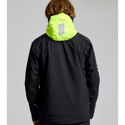 Marine performance jacket in black – SLAM Pro Coastal Jacket with fleece-lined collar, fully taped seams, breathable membrane, and sustainable materials.