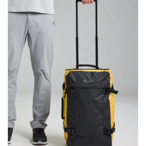 SLAM CABIN TROLLEY – durable 40L carry-on with water-repellent coating and organized storage for short trips.
