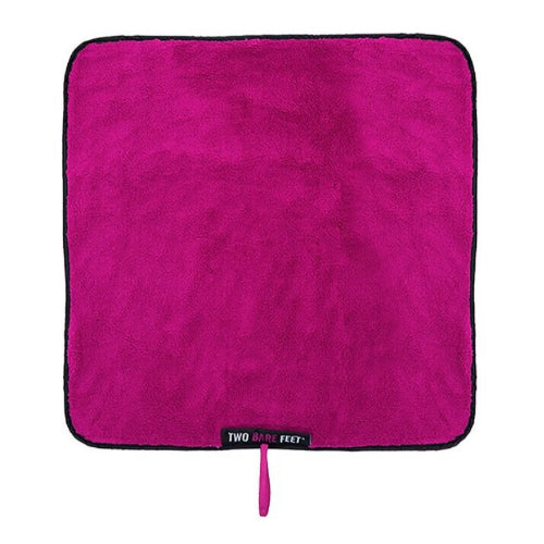 Two Bare Feet Changing Mat- Open Water Swimming